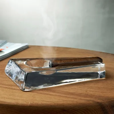 Crystal Cigar Ashtray, Fumo