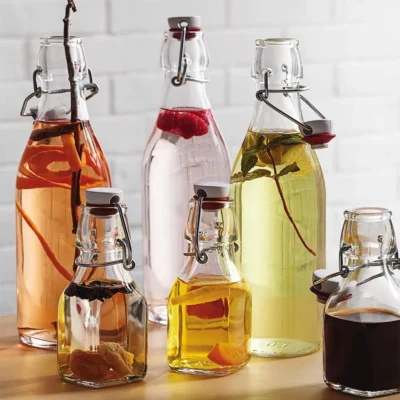Swing Bottle with Hermetic Lid