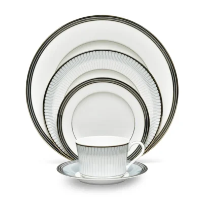 Bogart Platinum Tea Cup W/Rd Handle