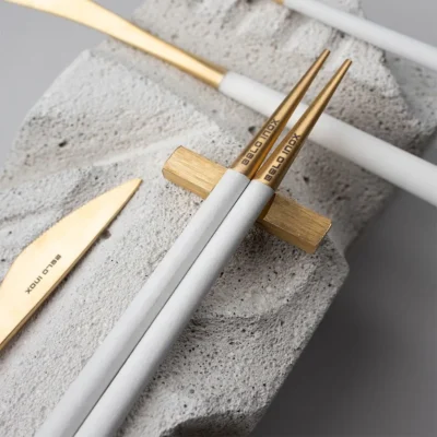 Chopstick Set White Gold