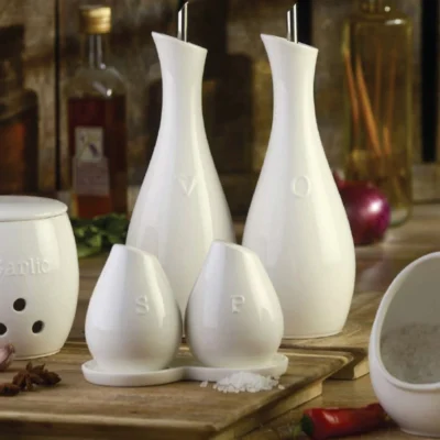 Porcelain Salt&Pepper Set