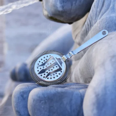 Venus Hawthorne Strainer