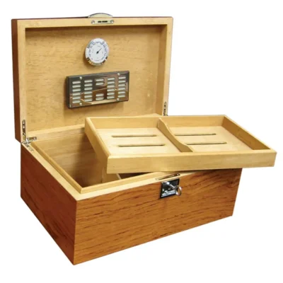 Humidor With Tray