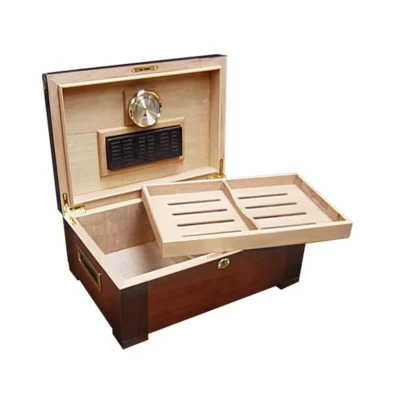 Humidor With Tray